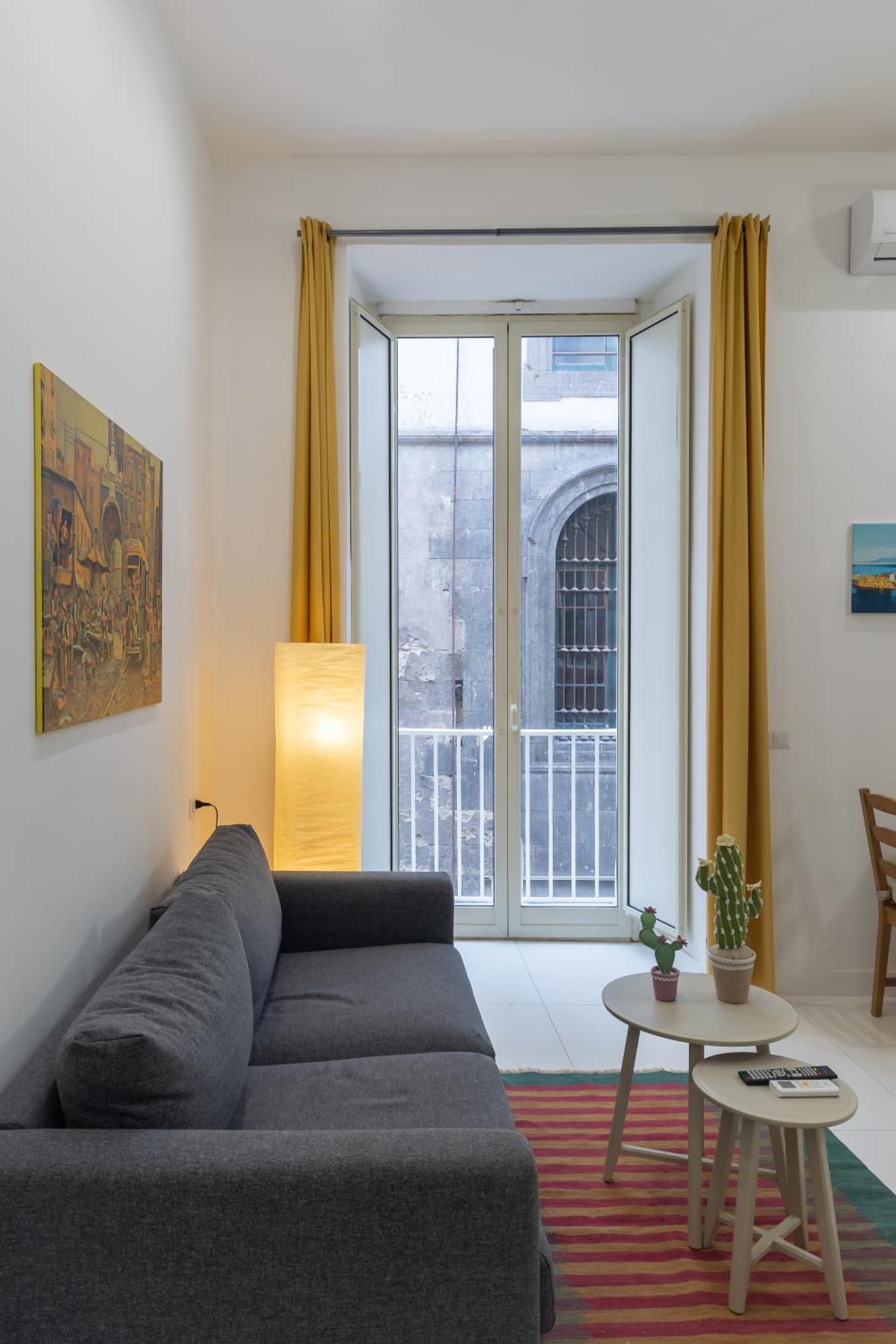 Il Vicoletto Del Castello Hotel Napoli Ngoại thất bức ảnh